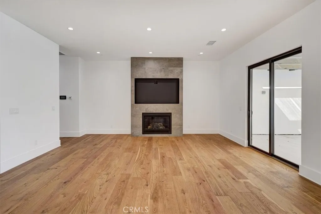5520 Woodlake, Woodland Hills, California 91367 — photo 5