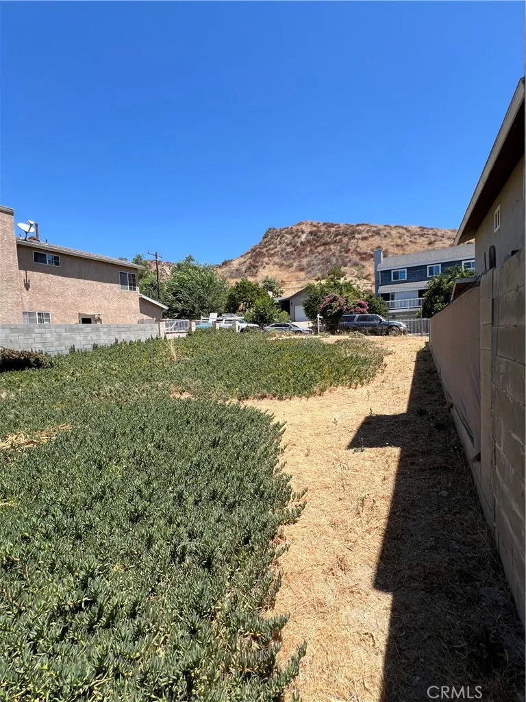 0 Harding, Val Verde, California 91384 — photo 4