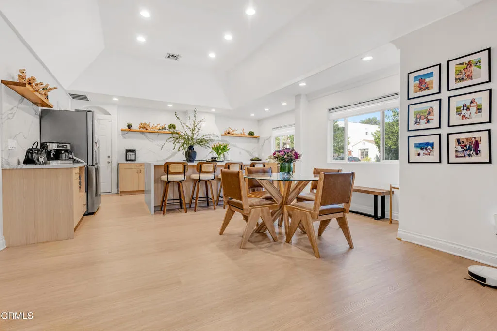 367 S Oak Avenue, Pasadena, California None — photo 5