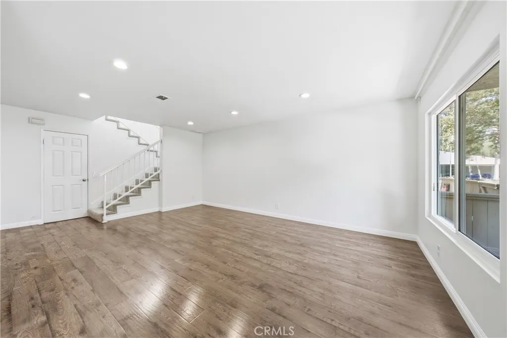 gallery-image 3