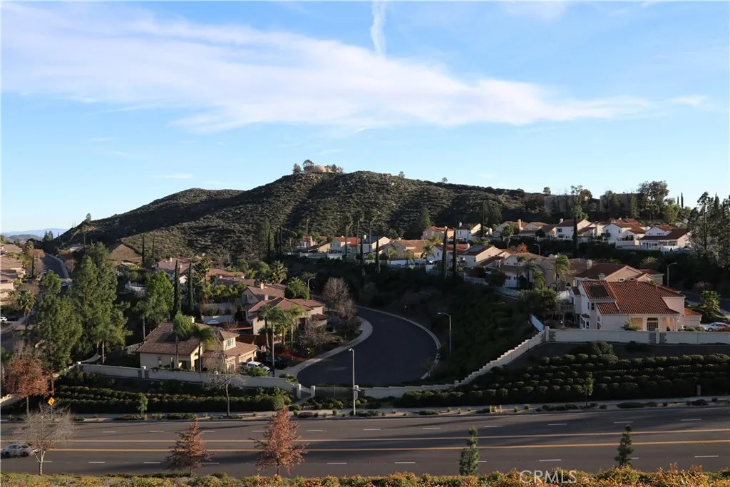47 Corte Madera, Lake Elsinore, California 92532 — photo 4