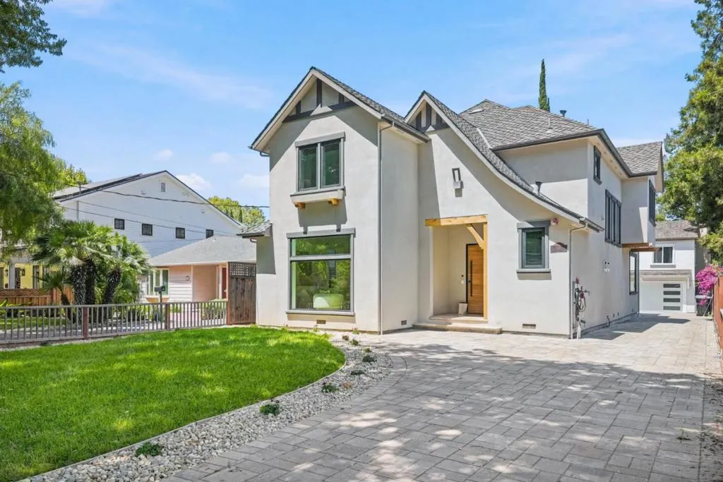 969 Franquette Ave