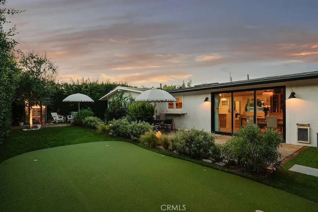 271 Camellia Lane, Costa Mesa, California 92627 — photo 4