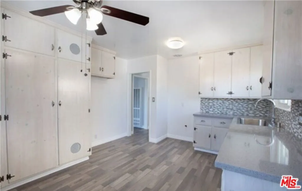 330 Bungalow Drive, El Segundo, California 90245 — photo 4