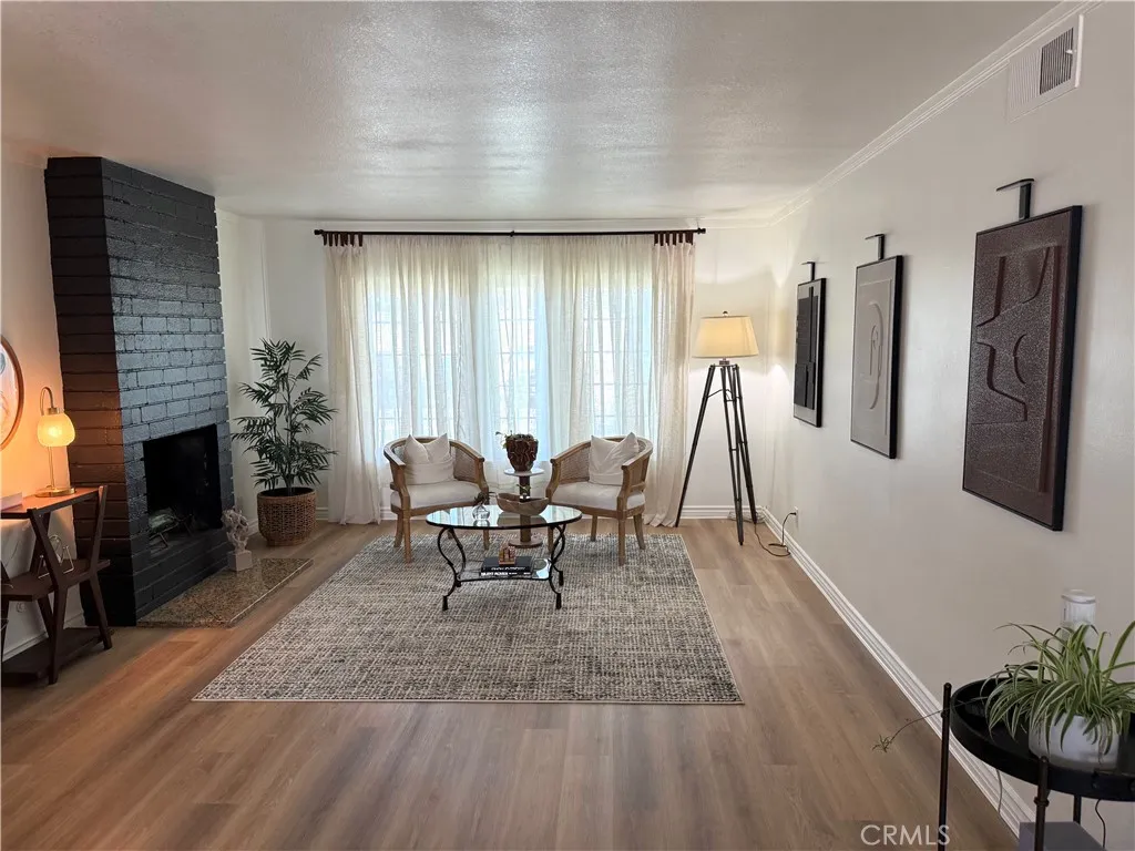 1950 W Glenoaks #a, Anaheim, California 92801 — photo 4