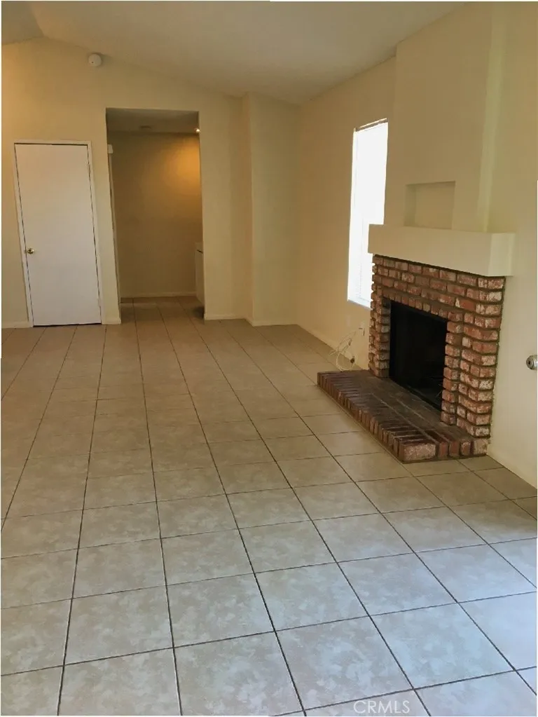 13160 Wrangler, Victorville, California 92392 — photo 5