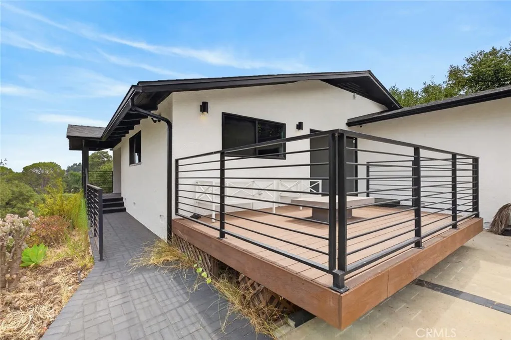 1433 El Rito, Glendale, California 91208 — photo 4