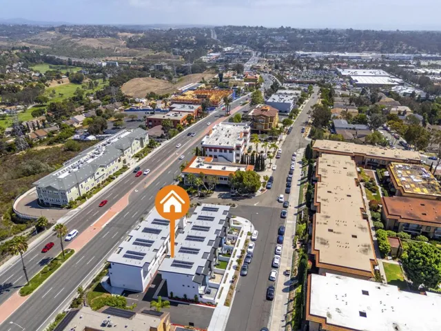 30-web-or-mls-2055 S El Camino Real-30