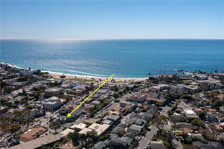 Two Blocks to Main Beach; Mins to Heisler Park & North Beaches