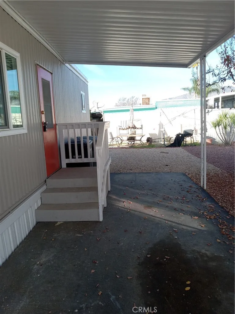 1600 S San Jacinto Avenue 15, San Jacinto, California 92583 — photo 5