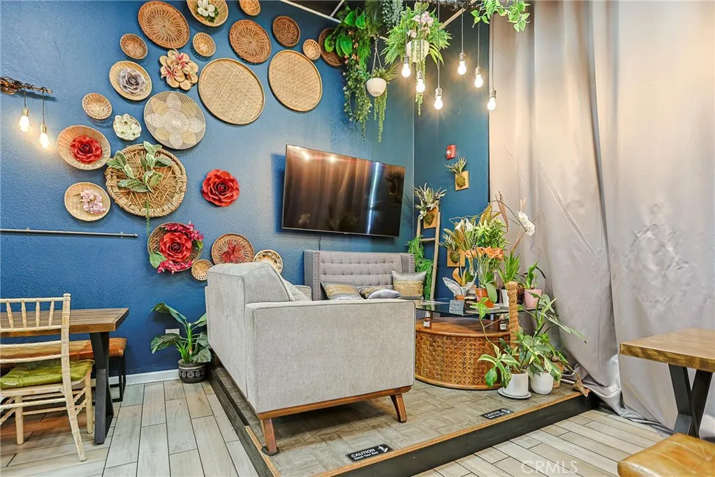 gallery-image 5
