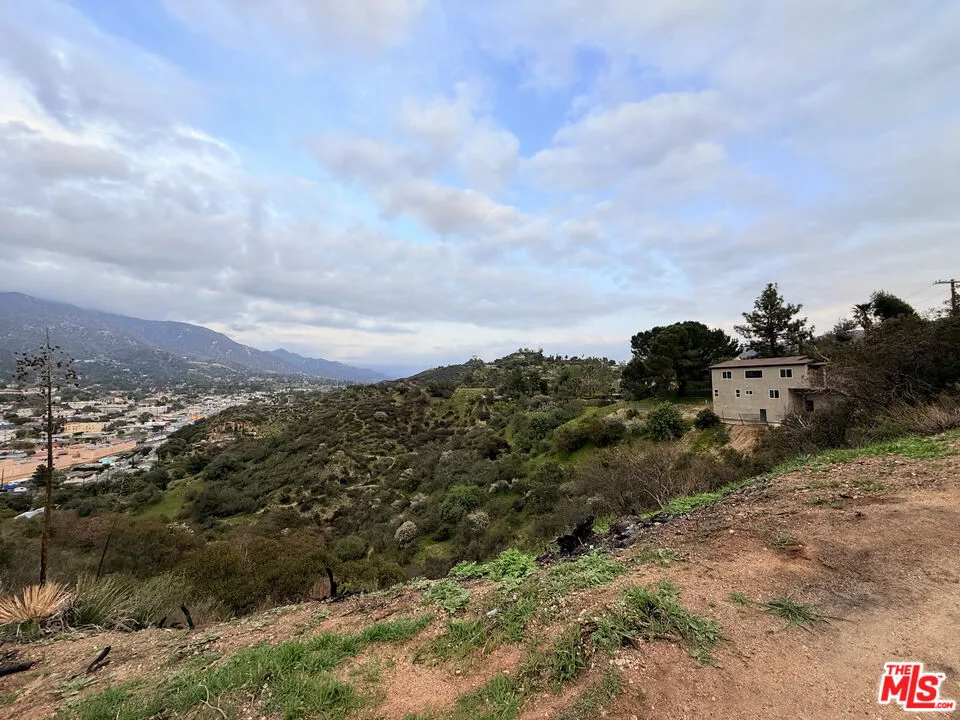 9727 N Estaban Way, Tujunga, California 91042 — photo 4