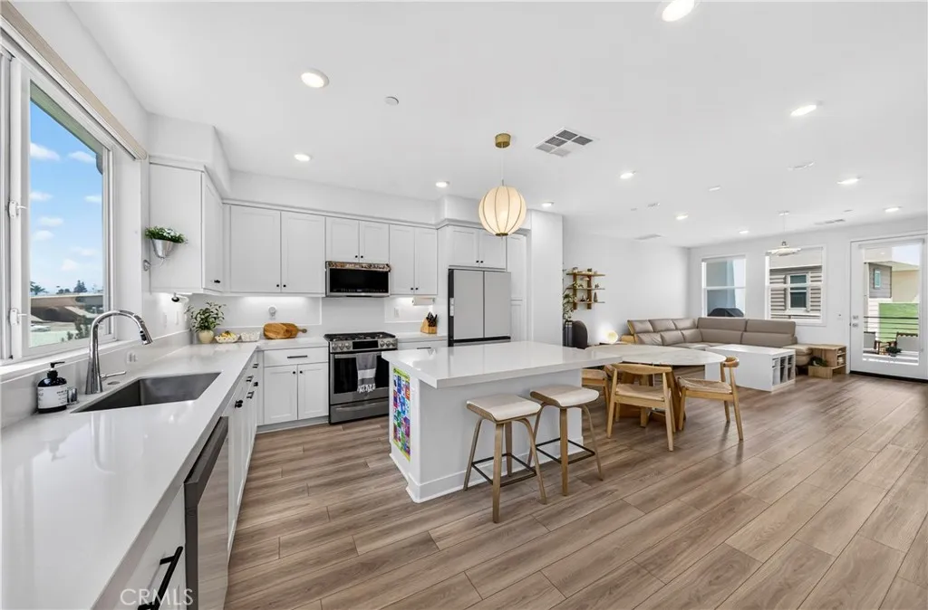 1649 W Lincoln Avenue 103, Anaheim, California 92801 — photo 5
