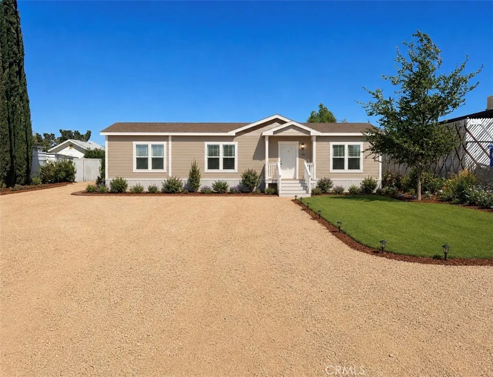 14005 Victoria Dr