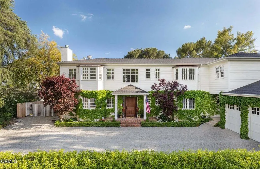 1238 Green Ln