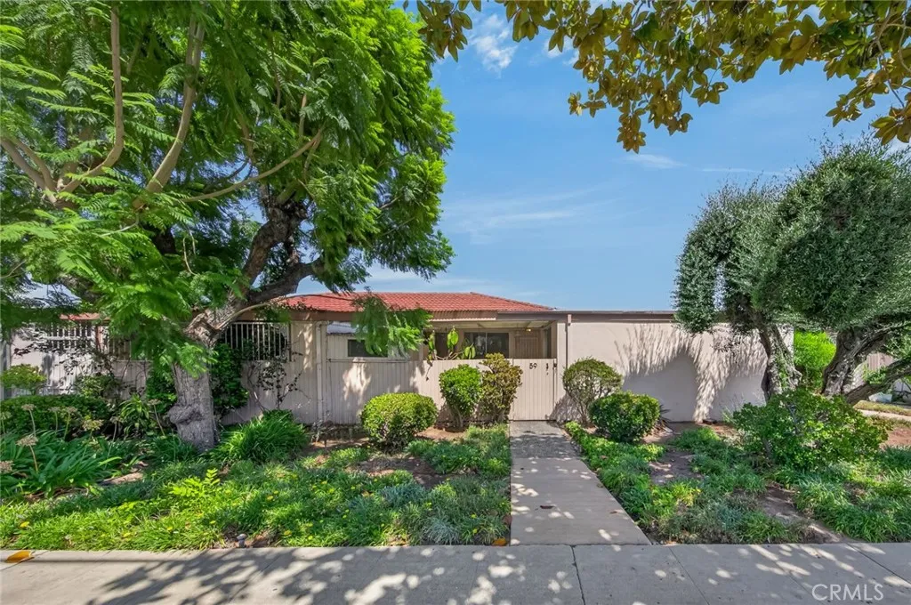 777 E Valley 59