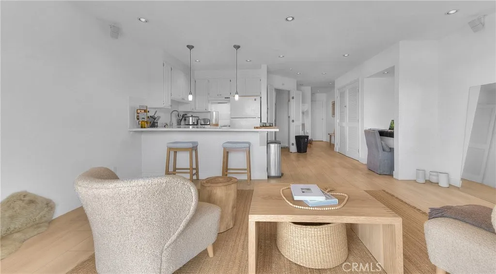 200 Mcneil Lane 211, Newport Beach, California 92663 — photo 4