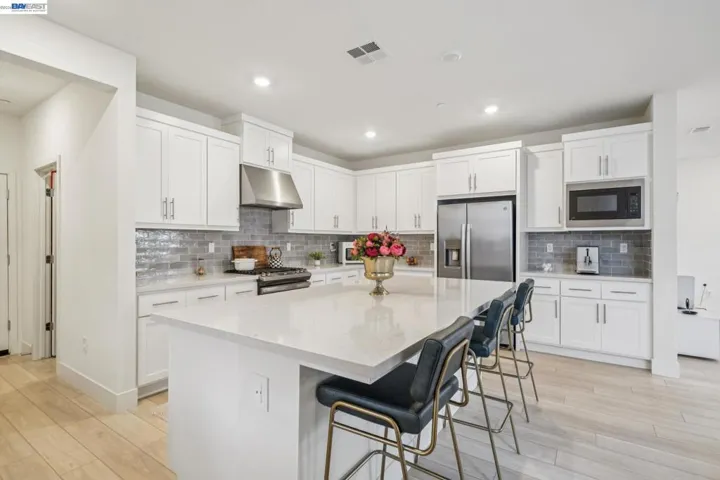 37231 Sand Bar Pl, Newark, California 94560 — photo 4
