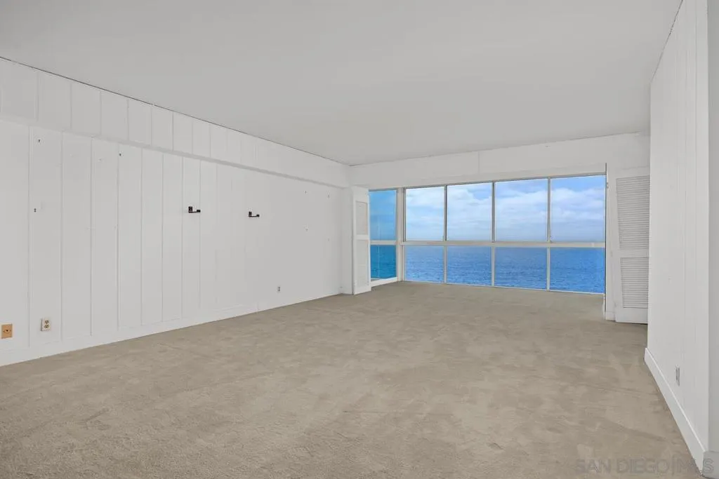 939 Coast 11 B, San Diego, California 92037 — photo 5