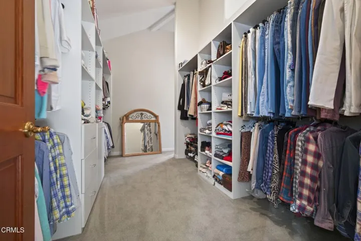 49-web-or-mls-Upmarketmedia_10995Alt-154