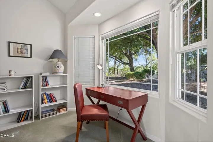 37-web-or-mls-Upmarketmedia_10995Alt-115