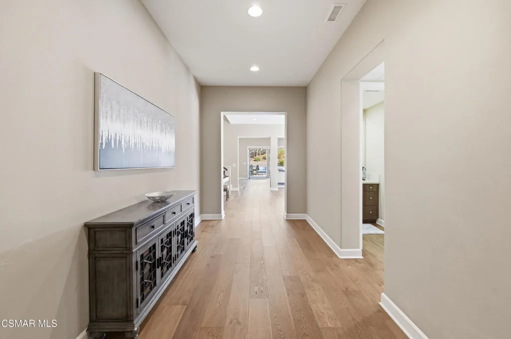 138 Mayflower Street, Thousand Oaks, California 91360 — photo 4