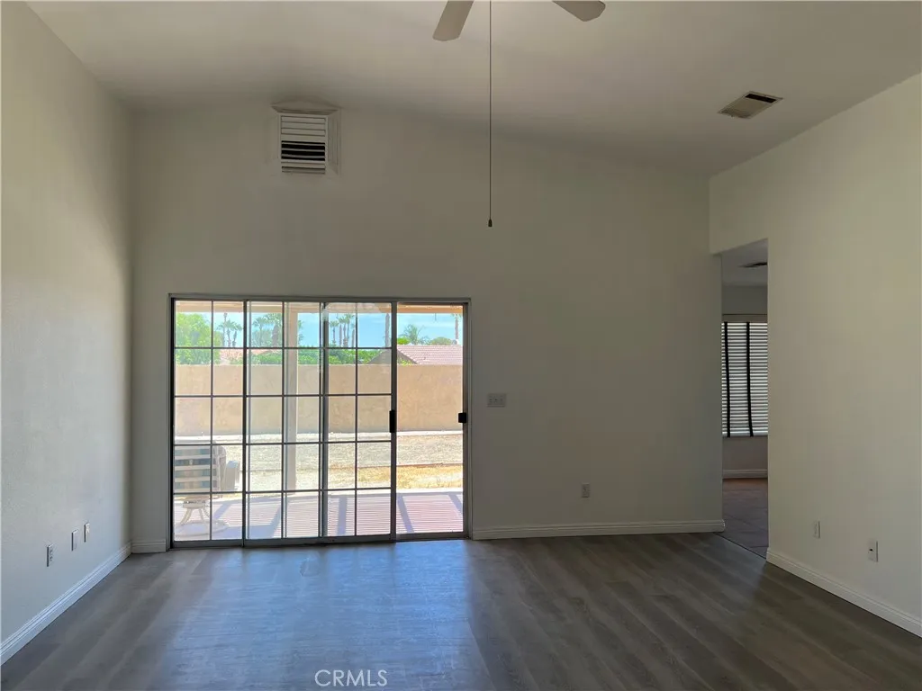 9661 Siwanoy Drive, Desert Hot Springs, California 92240 — photo 5