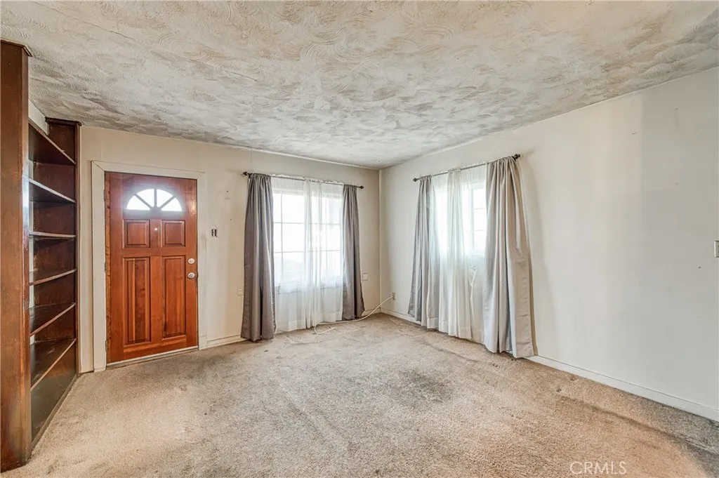 2031 Whitson Street, Selma, California 93662 — photo 4