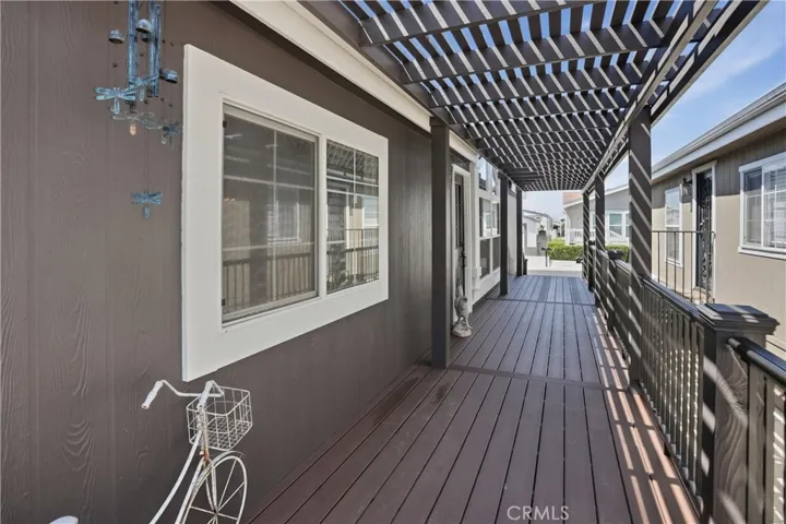 23301 Ridge Route 35, Laguna Hills, California 92653 — photo 5