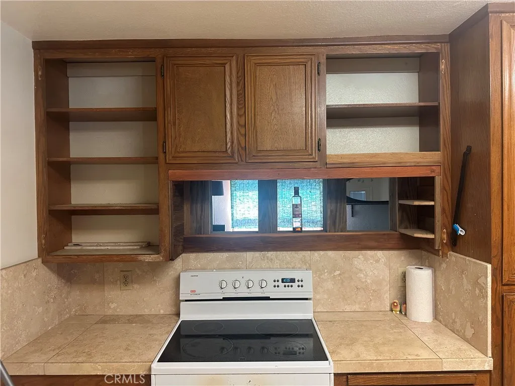 7475 Warren Vista, Yucca Valley, California 92284 — photo 5