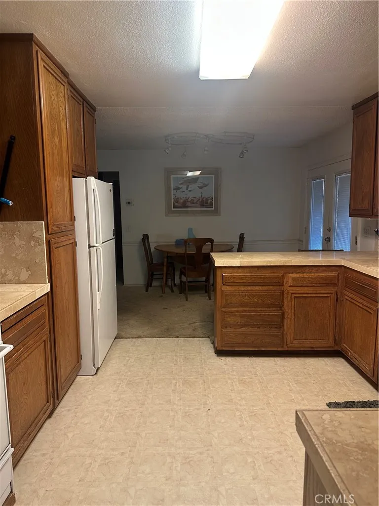 7475 Warren Vista, Yucca Valley, California 92284 — photo 4