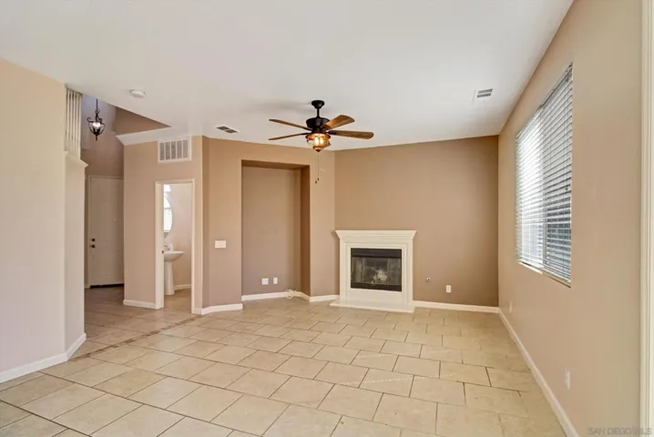 Den/Family/Great Room