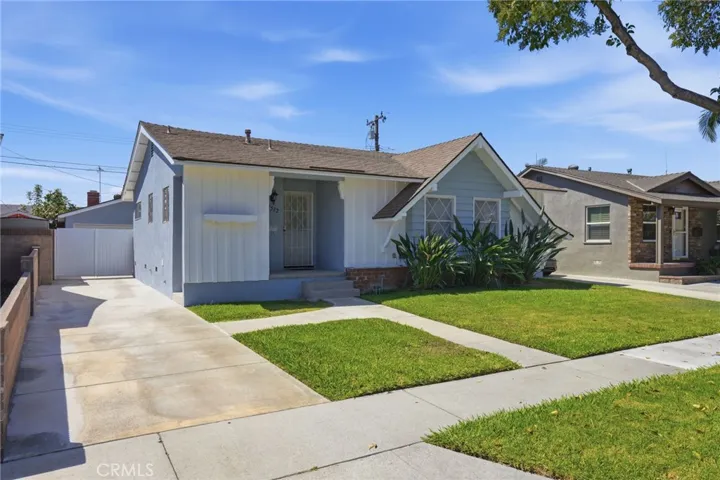 Newly Renovated - 11512 213th St.