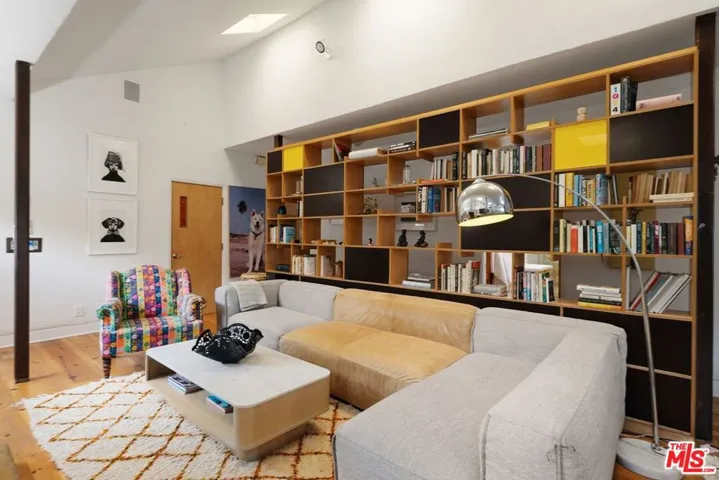2320 Walnut Avenue, Venice, California 90291 — photo 5