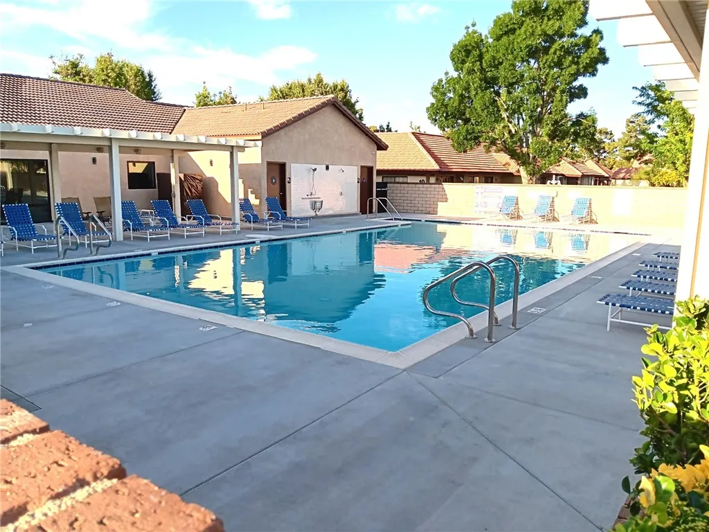 19149 Palo Verde Drive, Apple Valley, California 92308 — photo 4