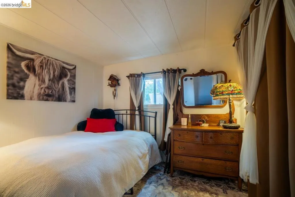 with big closet space