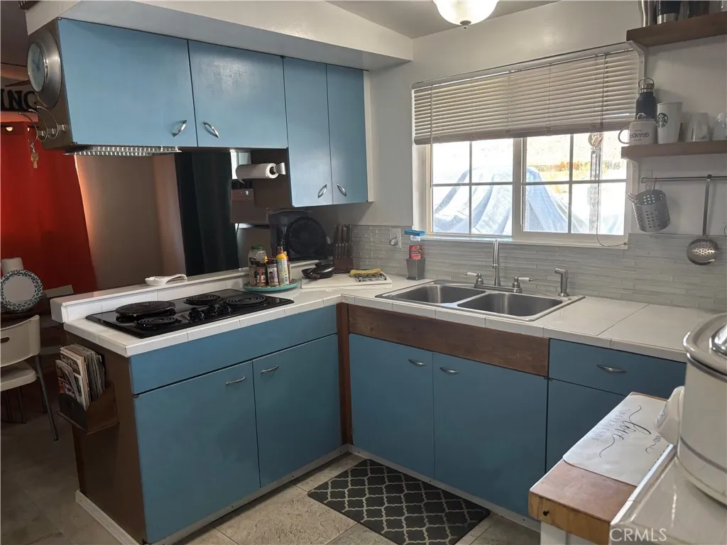 6925 Manzanita, 29 Palms, California 92277 — photo 5