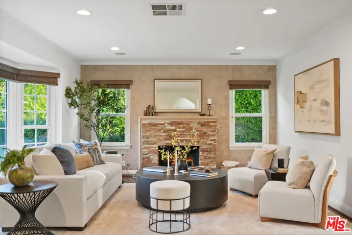 5539 Buffalo Avenue, Sherman Oaks, California 91401 — photo 5