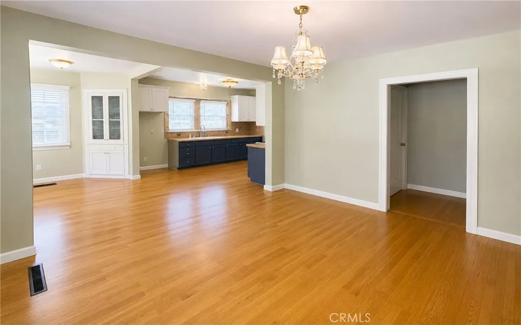 323 E Weldon, Fresno, California 93704 — photo 4