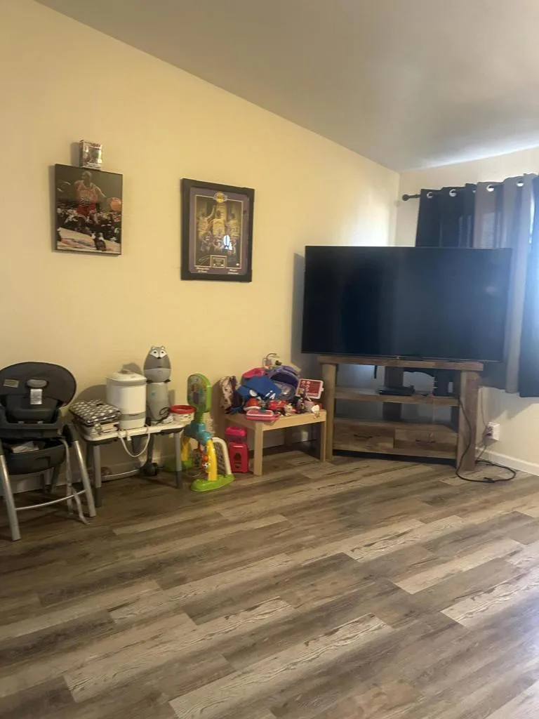 1223 Glendale Avenue, Thermal, California 92274 — photo 5