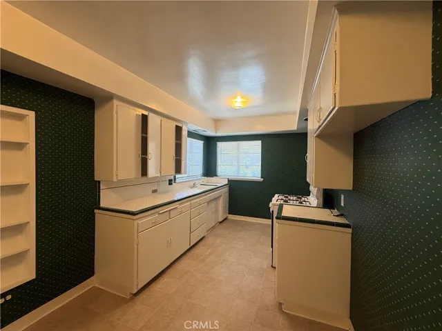 4909 Coldwater Canyon Avenue 6, Sherman Oaks, California 91423 — photo 5