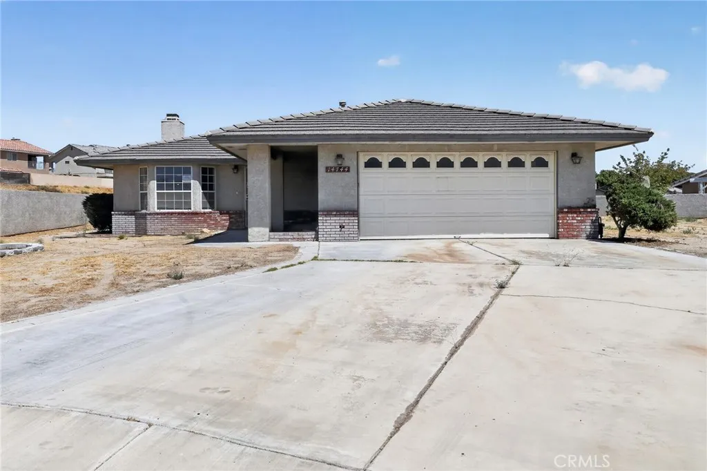 14744 Grafton