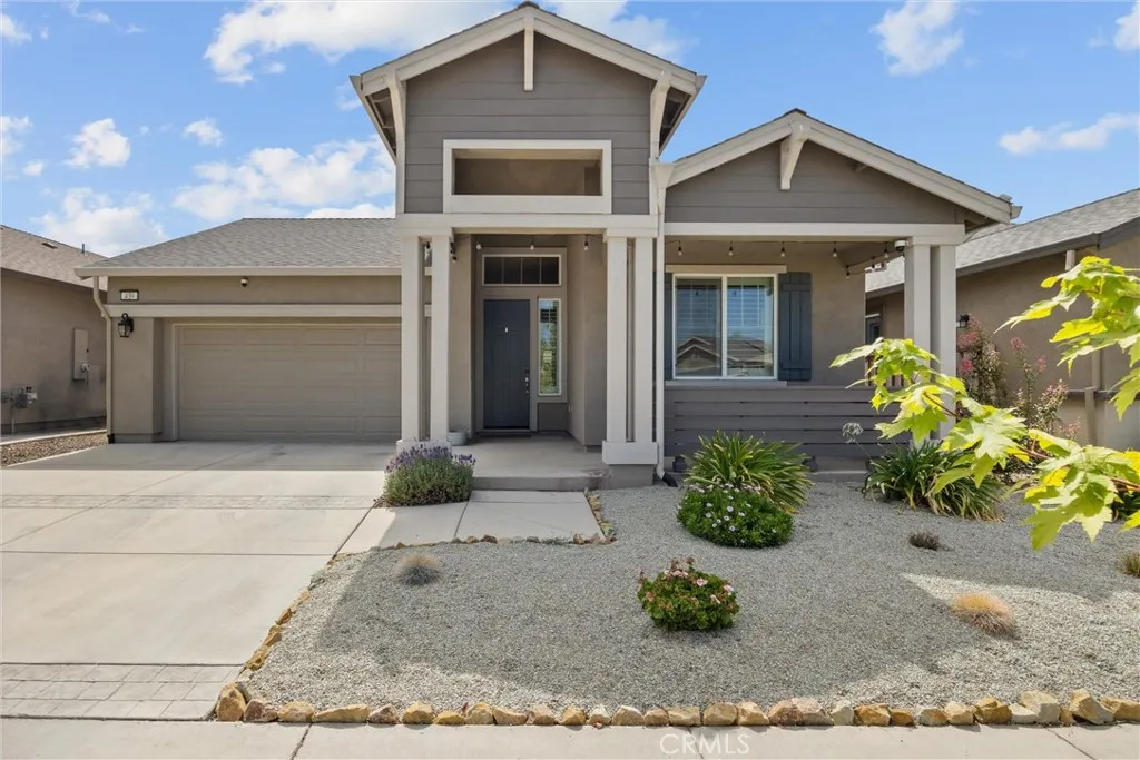 439 Eel River Ln