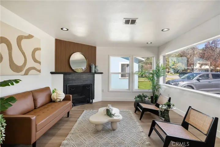 915 N Pasadena Avenue, Azusa, California 91702 — photo 4