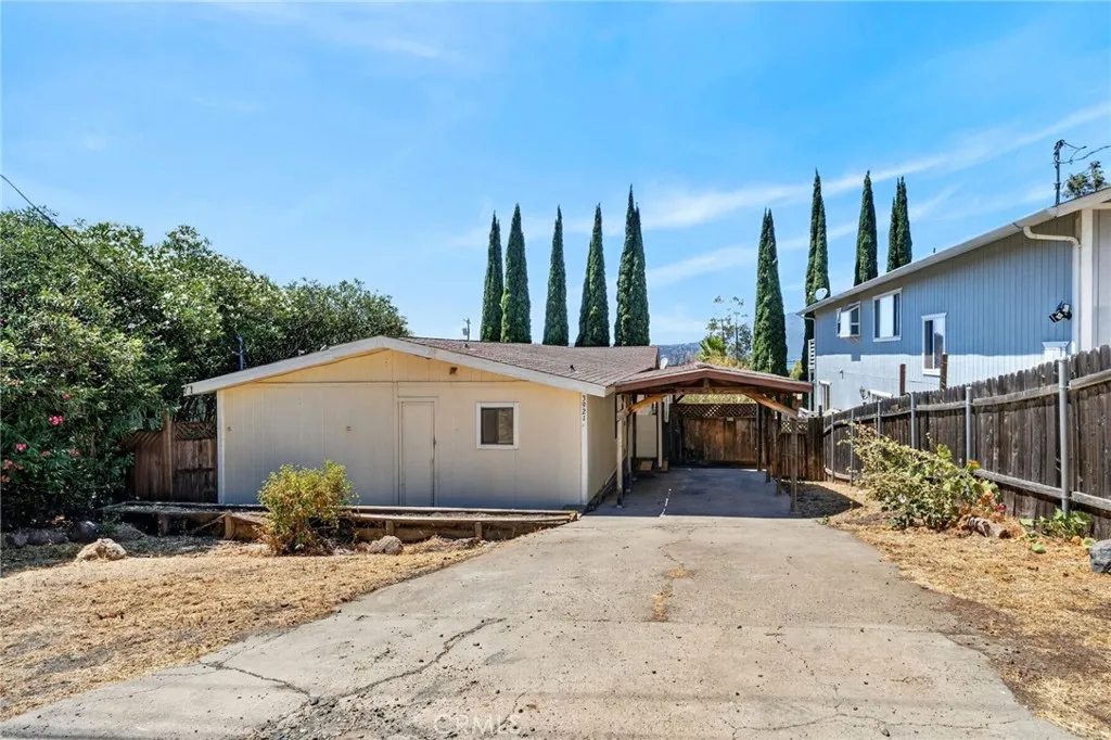 3921 Villa Ave