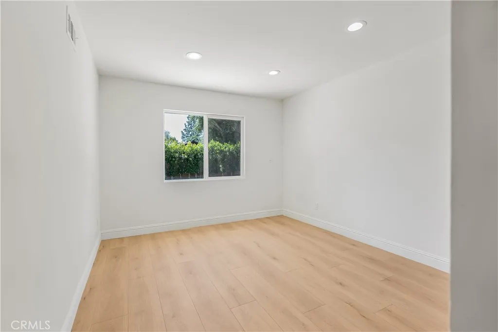 BEDROOM #1