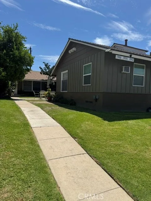 1988 N Ontario Street, Burbank, California 91505 — photo 4