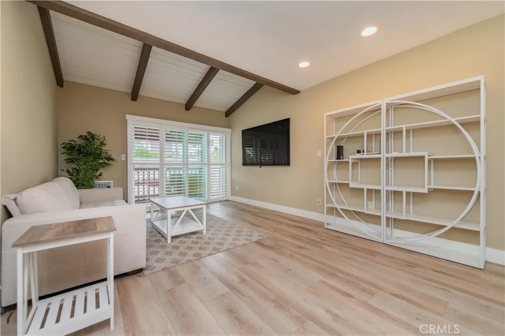 Livingroom 1
