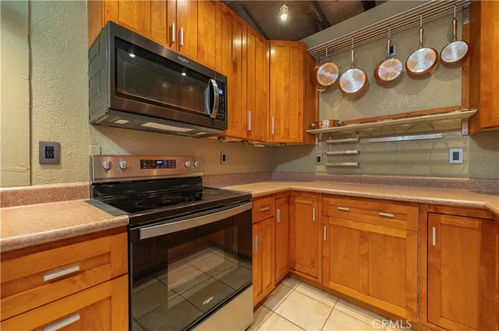 Kitchen 7