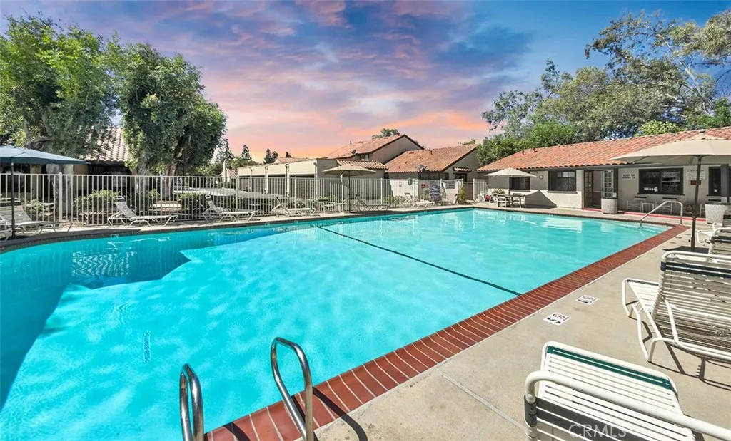 Community Pool Community Pool